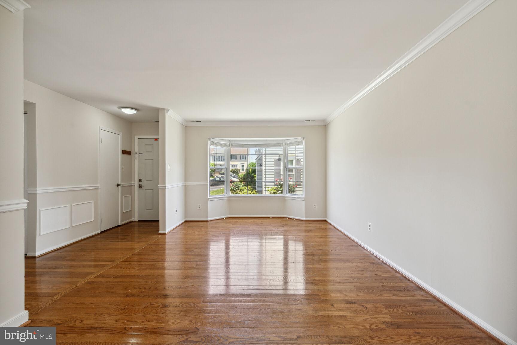 WOODLAWN MEWS - Residential