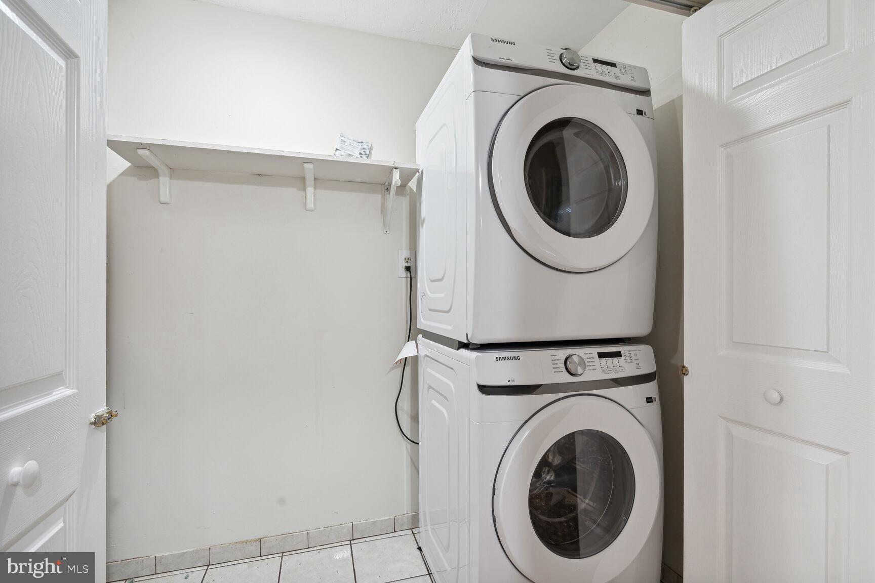 WOODLAWN MEWS - Residential