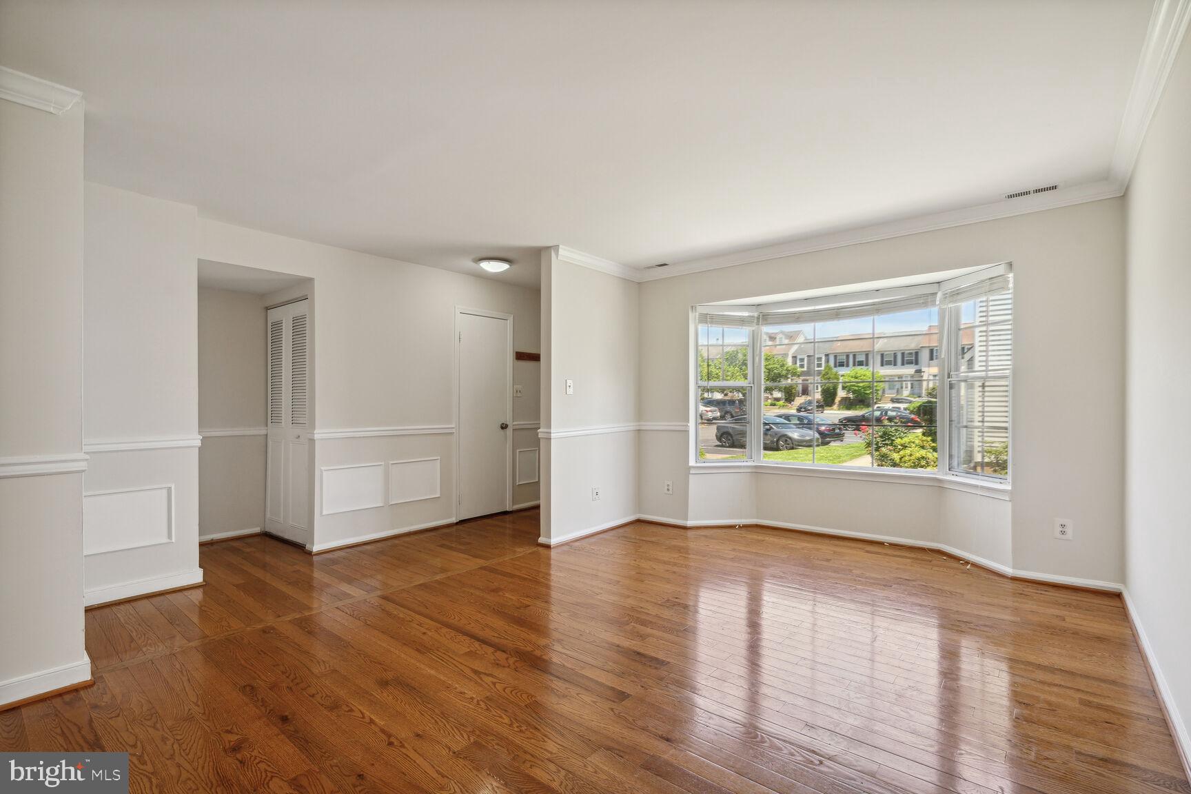 WOODLAWN MEWS - Residential