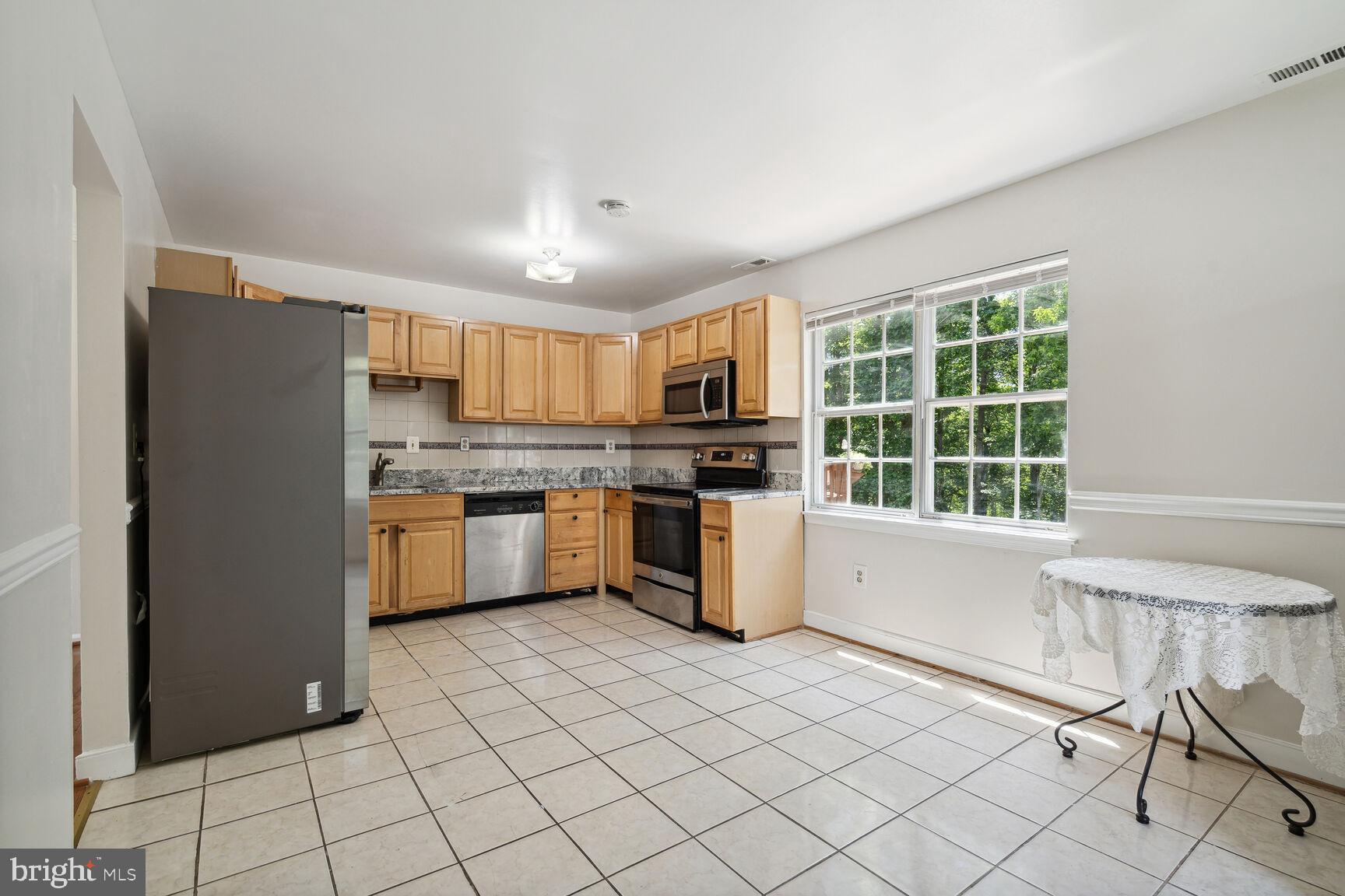 WOODLAWN MEWS - Residential