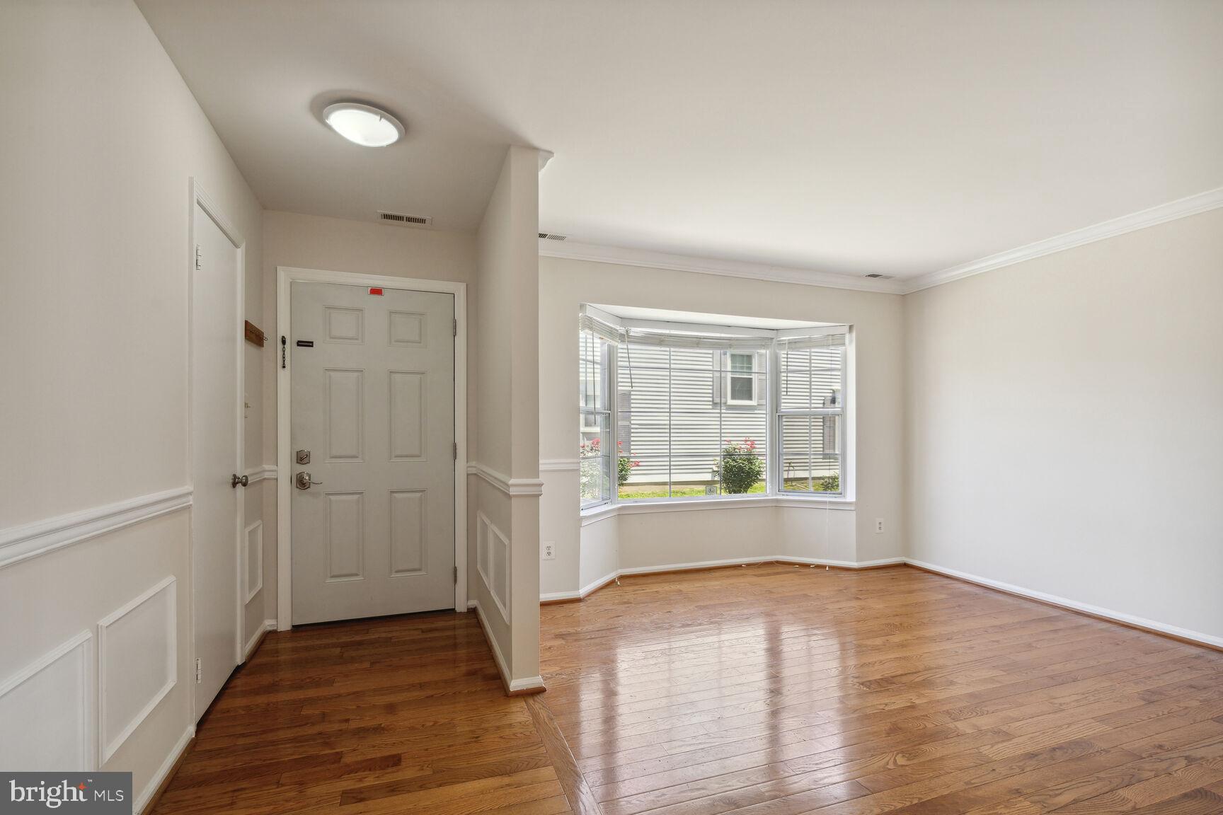 WOODLAWN MEWS - Residential