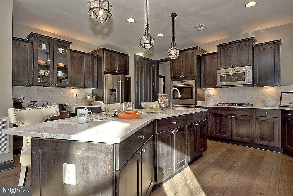 SUNRISE HILLS - Residential