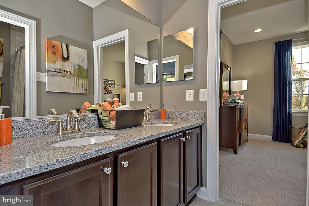 SUNRISE HILLS - Residential