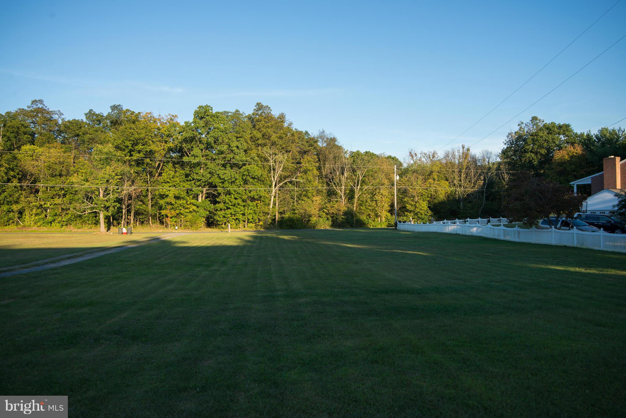 HIDDEN RIVER - Residential