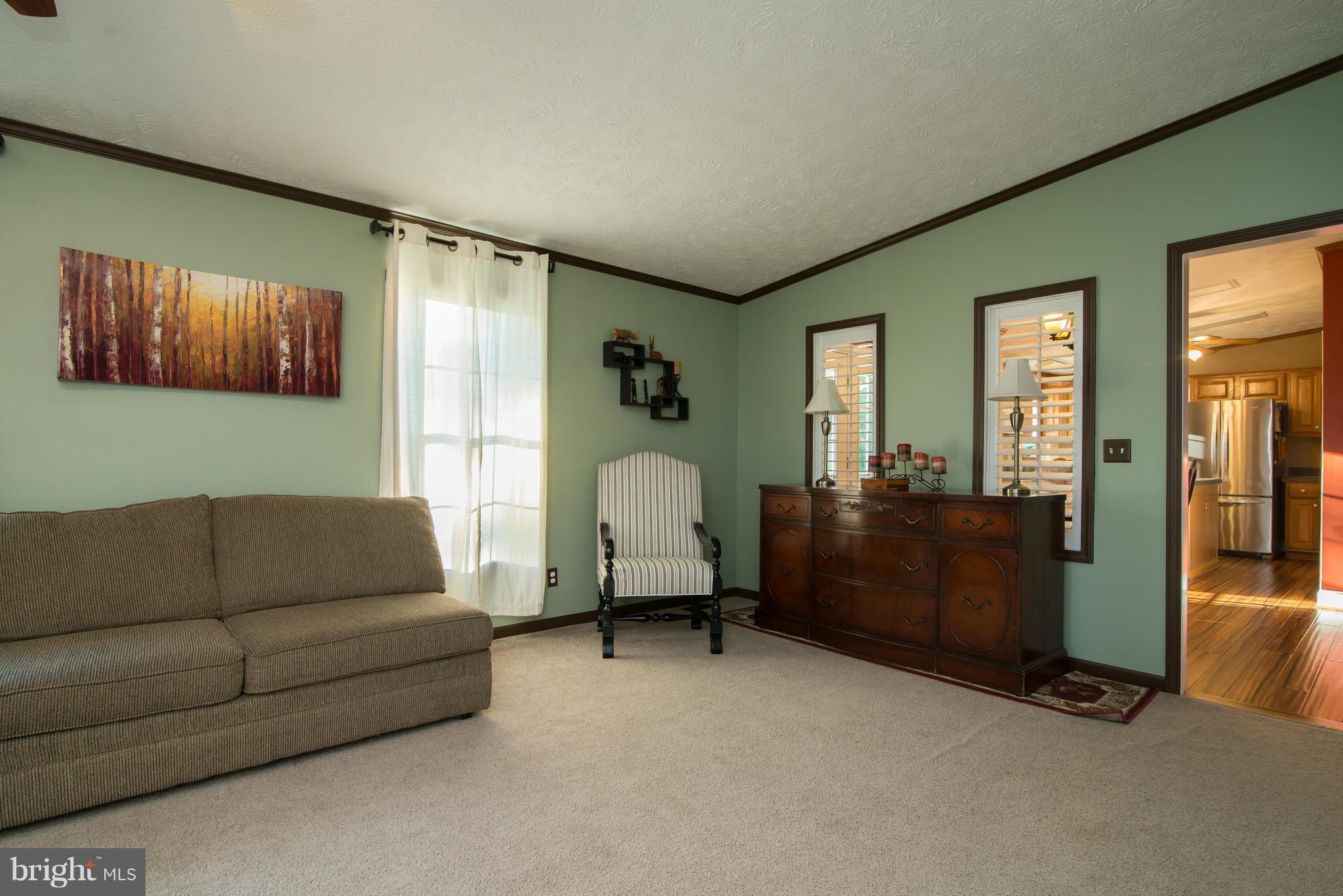 HIDDEN RIVER - Residential