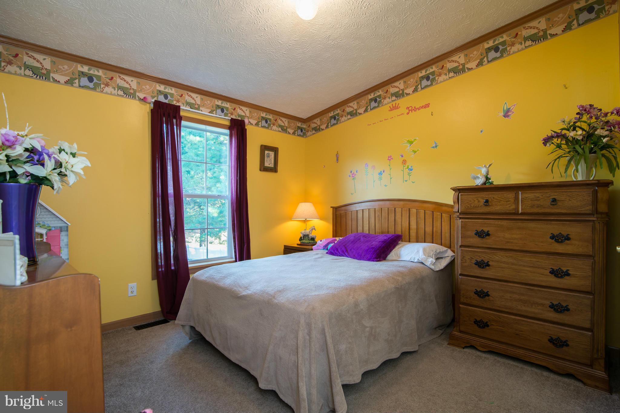 HIDDEN RIVER - Residential