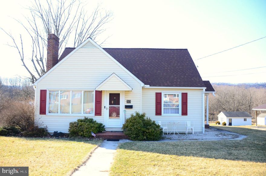 Welcome to this wonder 1st Street Rental Home! This lovely cape cod offers charm and space! The main level is full with a living room right off the dining room both with gorgeous hardwood floors. The kitchen, with tons of cabinet space and room for a breakfast table over looks the large back yard! Also on the main level is bedroom and a full bath! Upstairs are 2 additional bedrooms and an additional bathroom! Outside the home is a shed and attached garage as well as a driveway for plenty of parking and street parking as needed! Please note that pet's are accepted on a case by case basis with a limit of 2 pets, and subject to additional rent. Sewer included in the rent. April 15th lease start