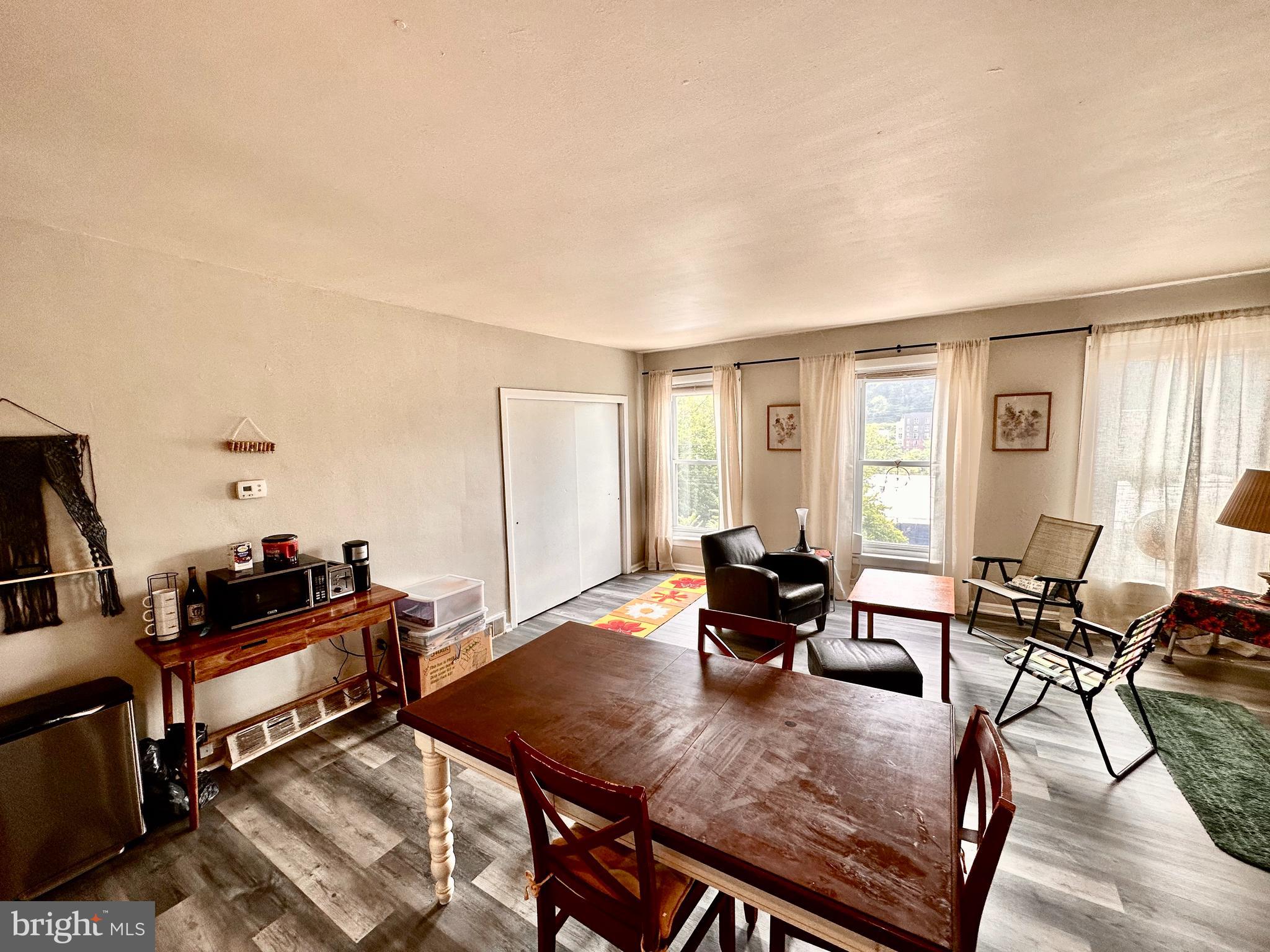 MANAYUNK - Residential Lease