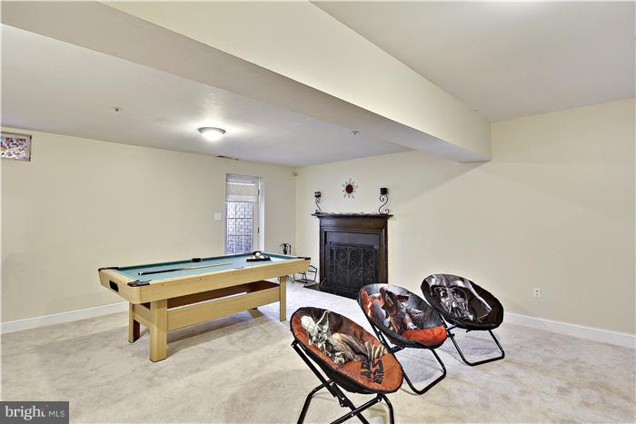 CHURCHILL TOWN SECTOR - Residential