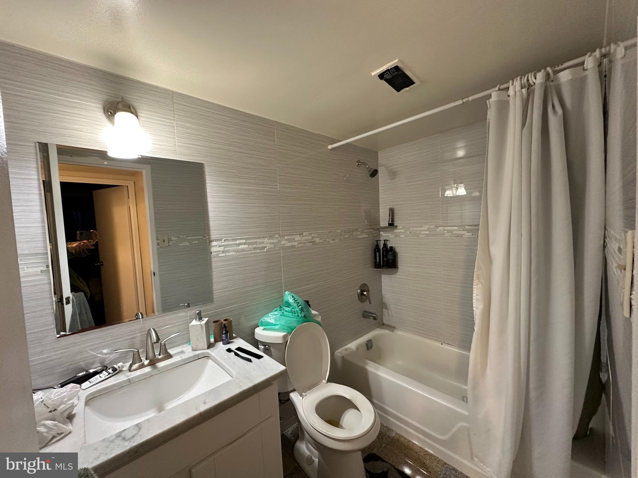 RHAWNHURST - Residential