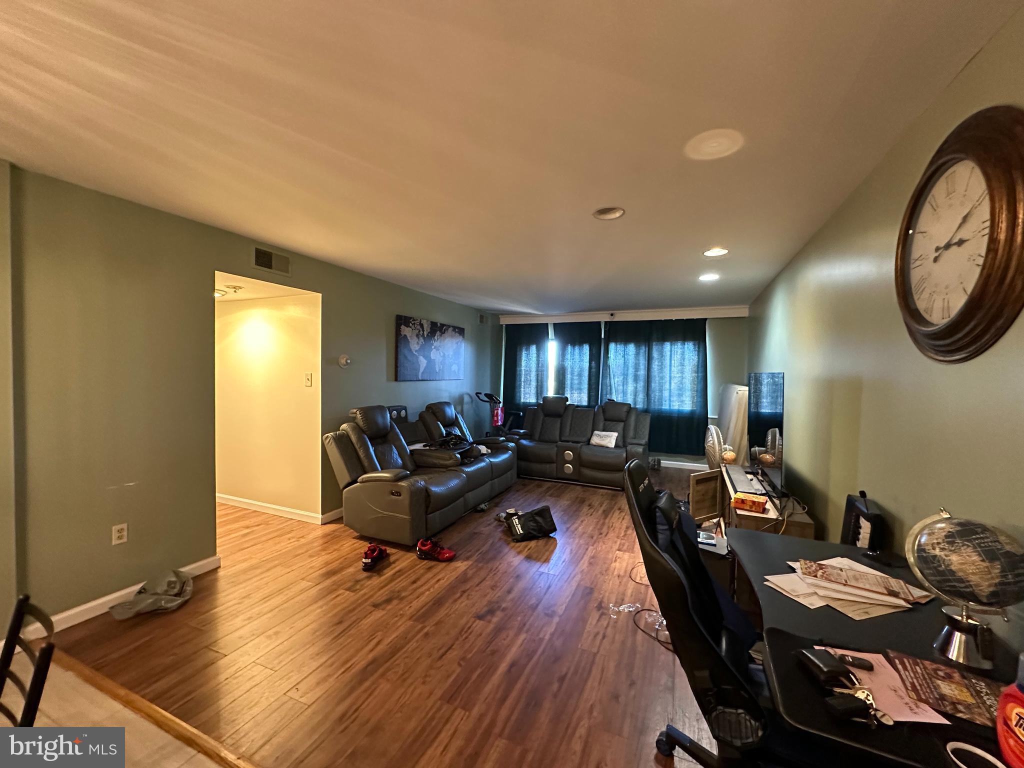 RHAWNHURST - Residential