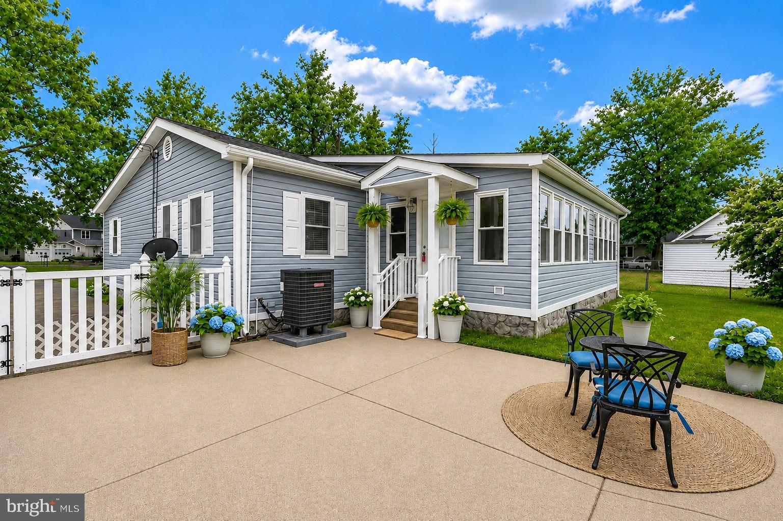 TOWN OF COLONIAL BEACH - Residential