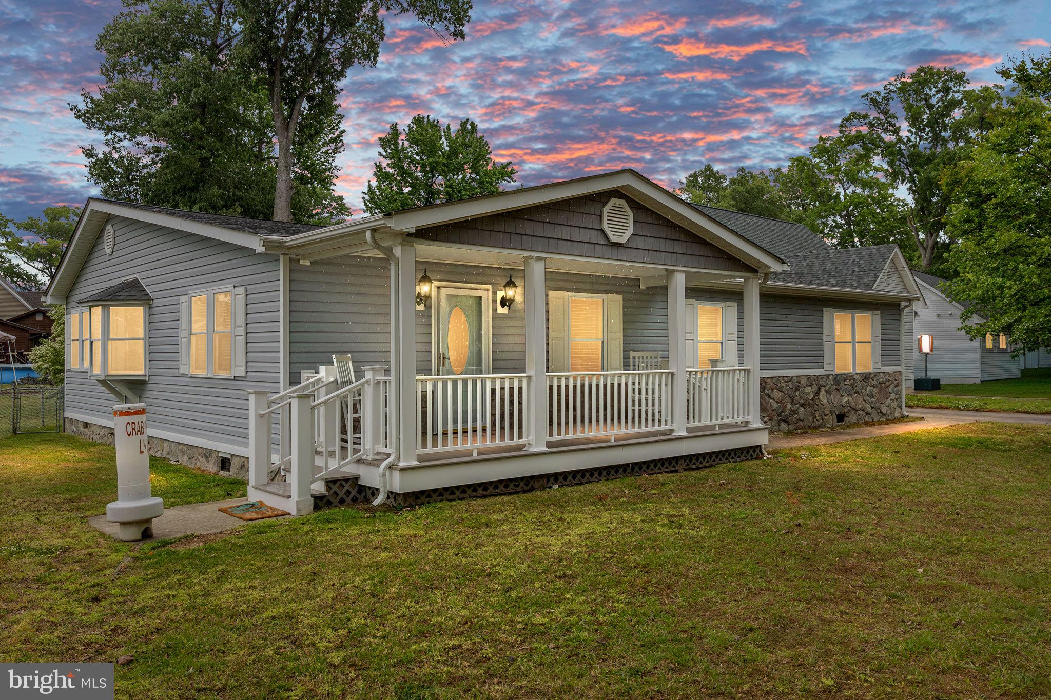 315 LAWRENCE LANE
