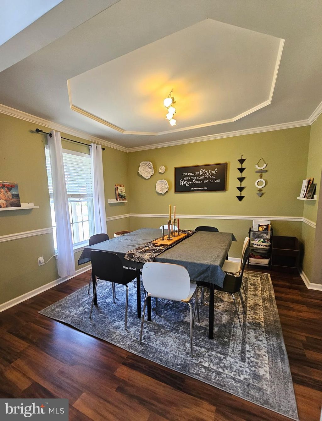 Photo of 231 DEERFIELD LN, LITITZ, PA 17543 (MLS # PALA2039082)