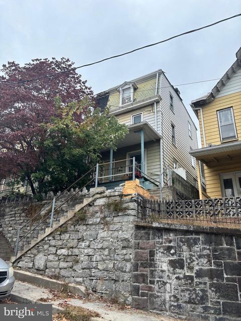 47 3RD STEELTON PA 17113