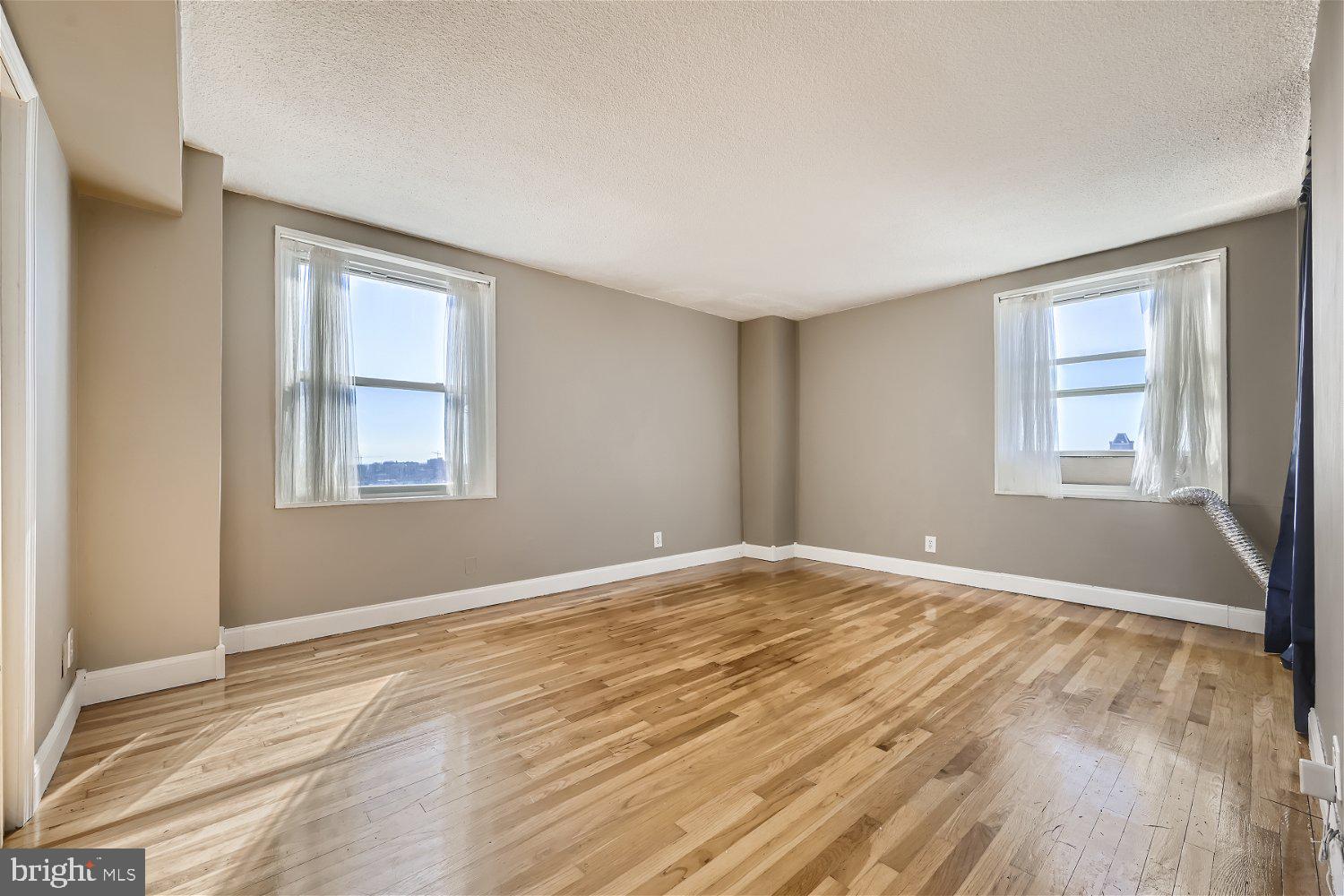 MOUNT VERNON PLACE HISTORIC DISTRICT - Residential