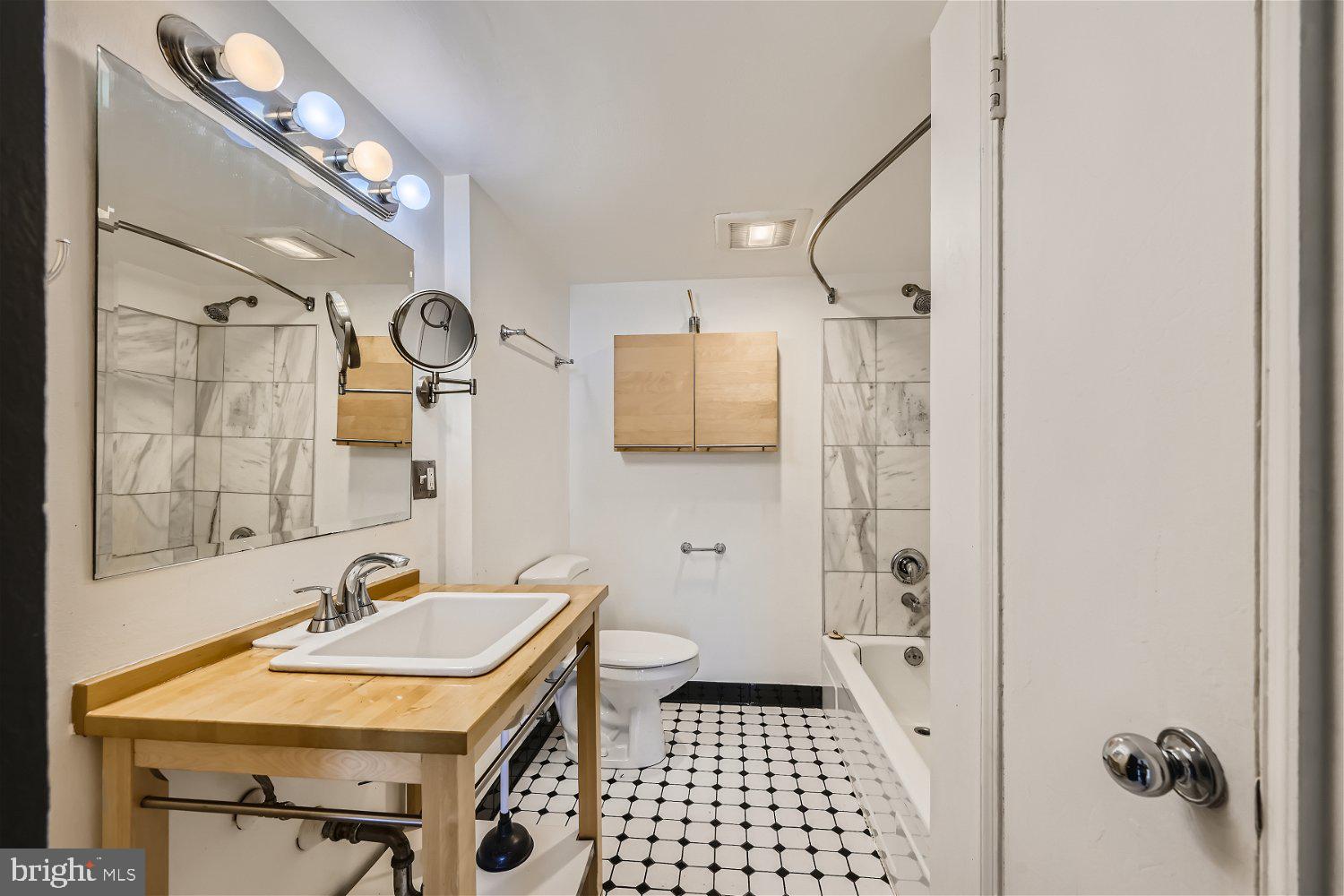 MOUNT VERNON PLACE HISTORIC DISTRICT - Residential