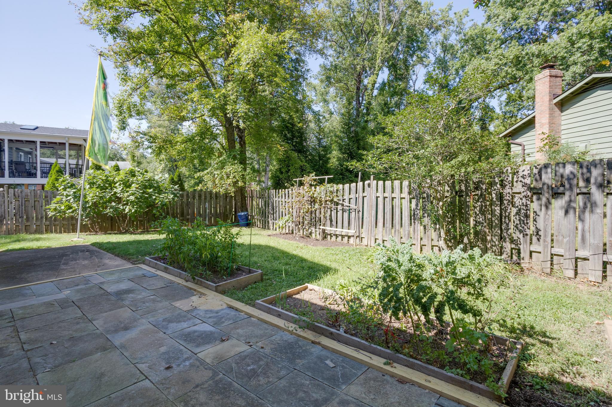 CANTERBURY WOODS - Residential