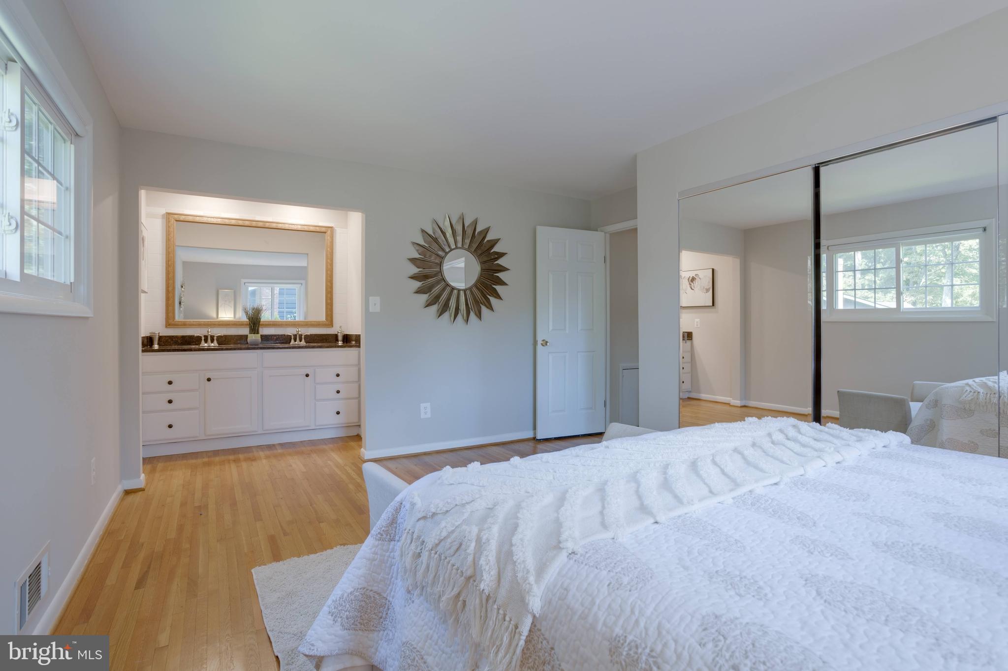 CANTERBURY WOODS - Residential