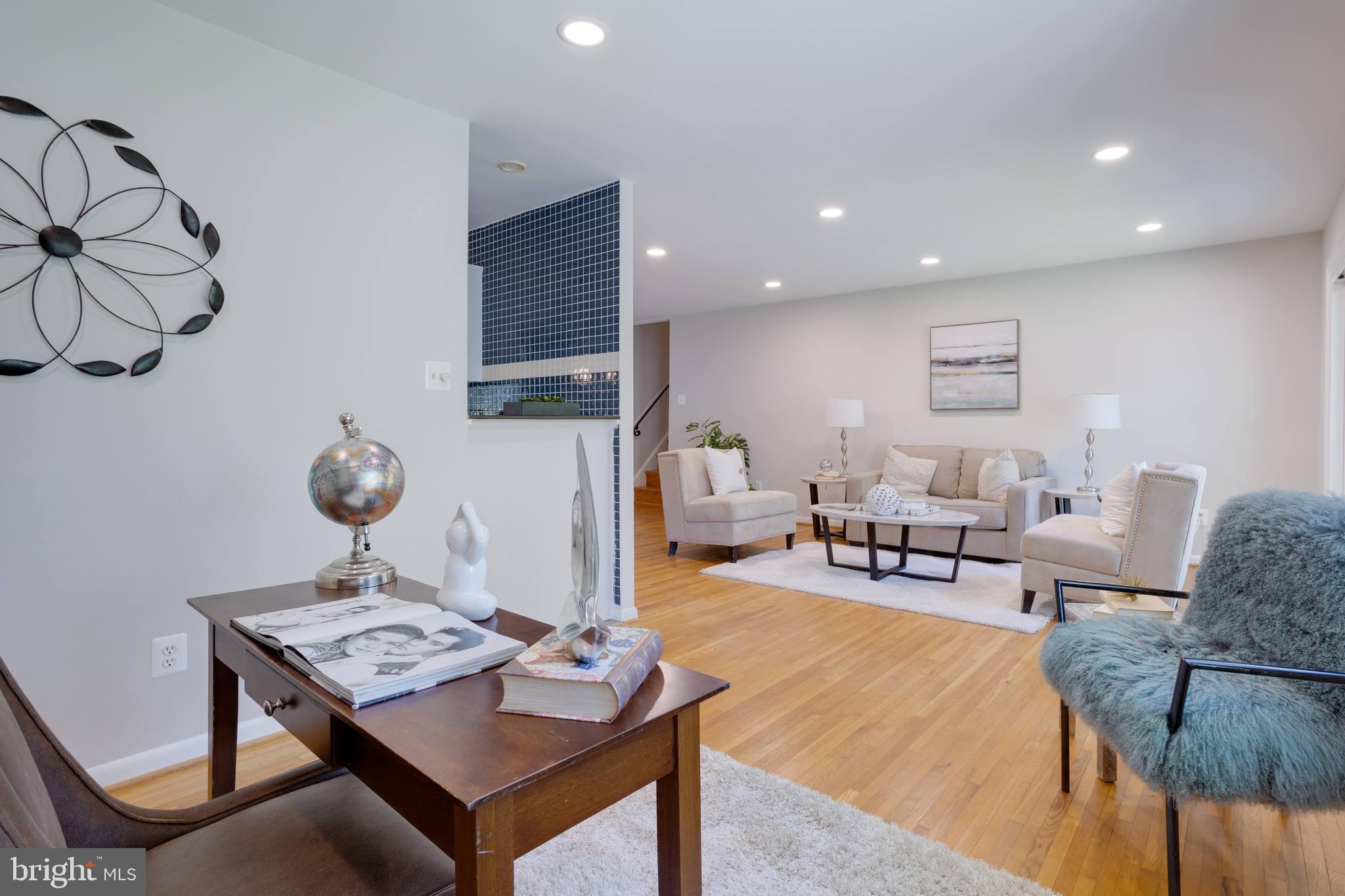 CANTERBURY WOODS - Residential