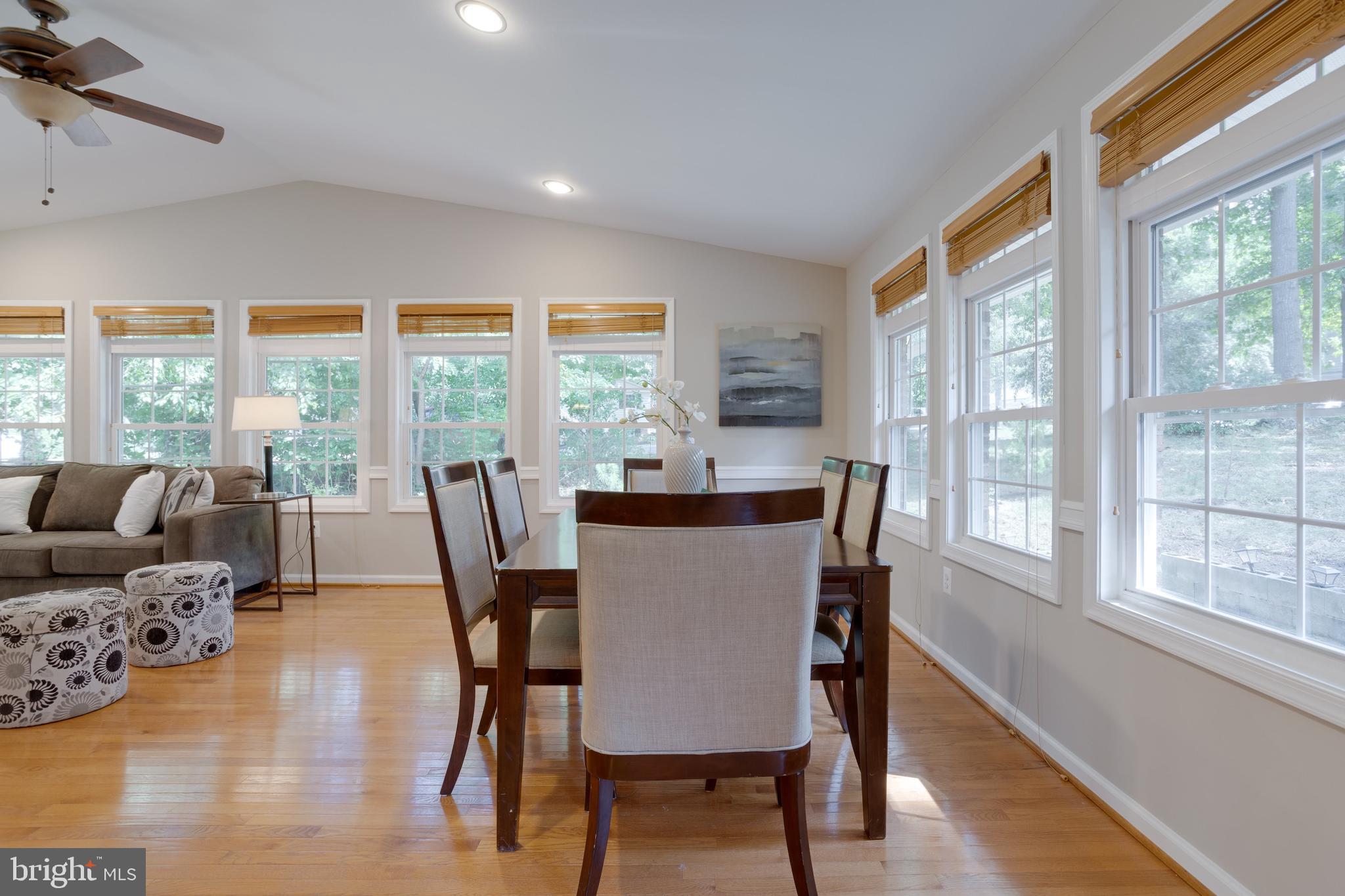 CANTERBURY WOODS - Residential