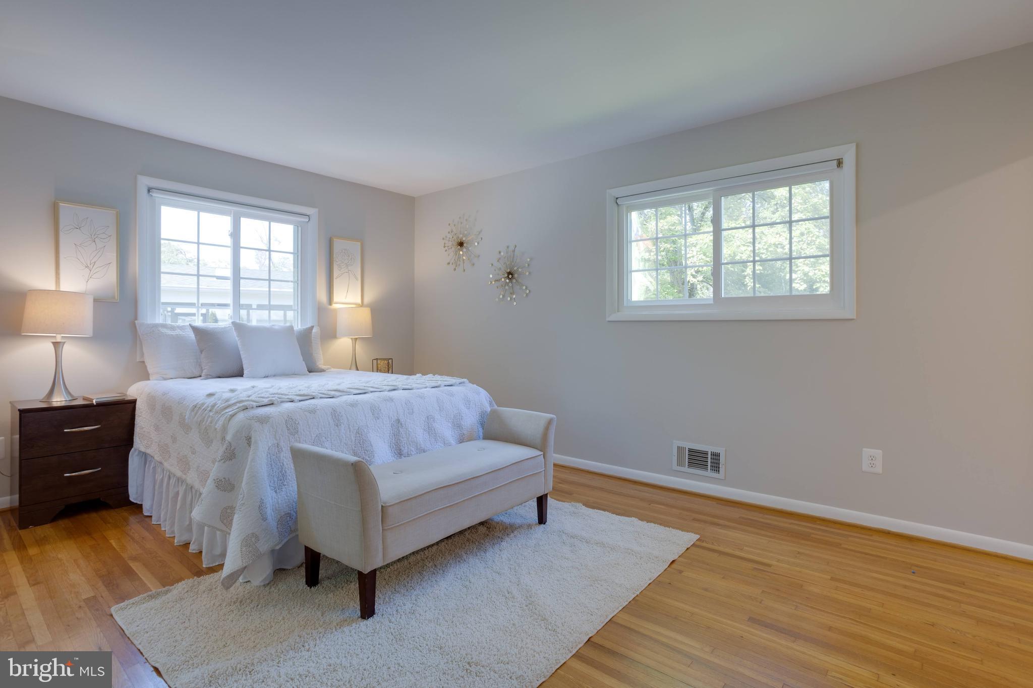 CANTERBURY WOODS - Residential