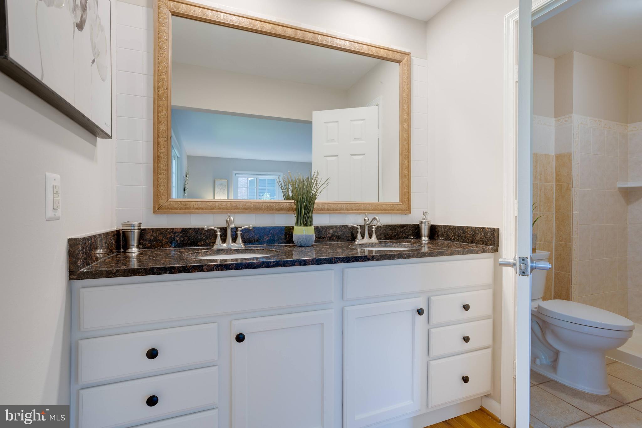 CANTERBURY WOODS - Residential