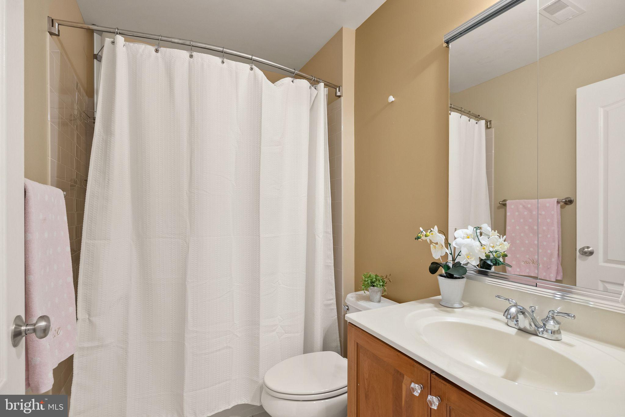 DOMINION VALLEY COUNTRY CLUB - Residential