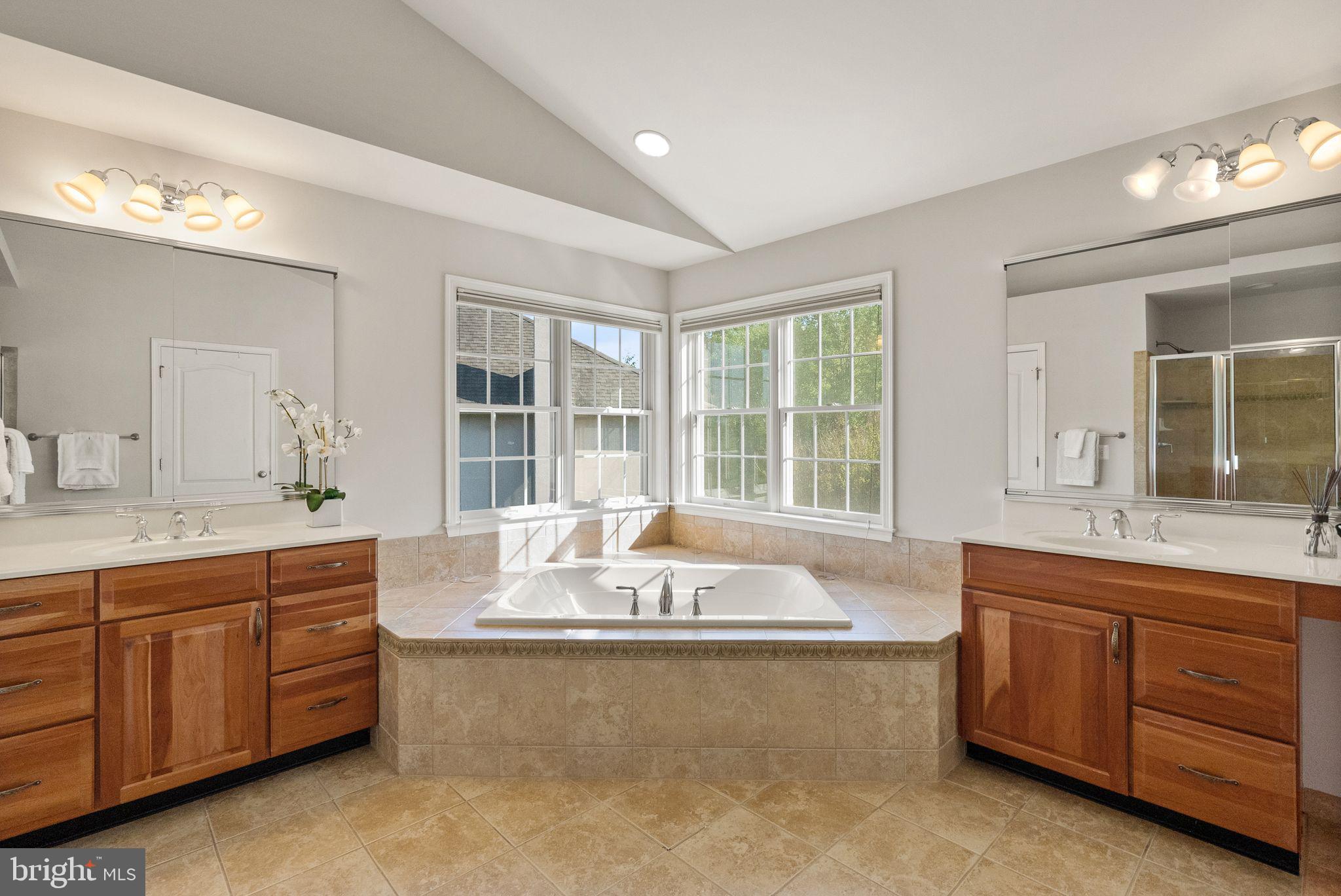 DOMINION VALLEY COUNTRY CLUB - Residential