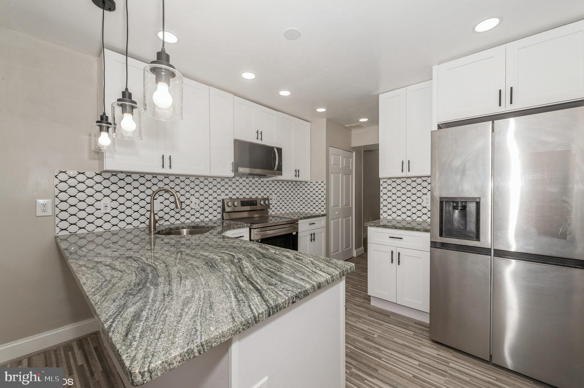 NEWPORT RUN - Residential