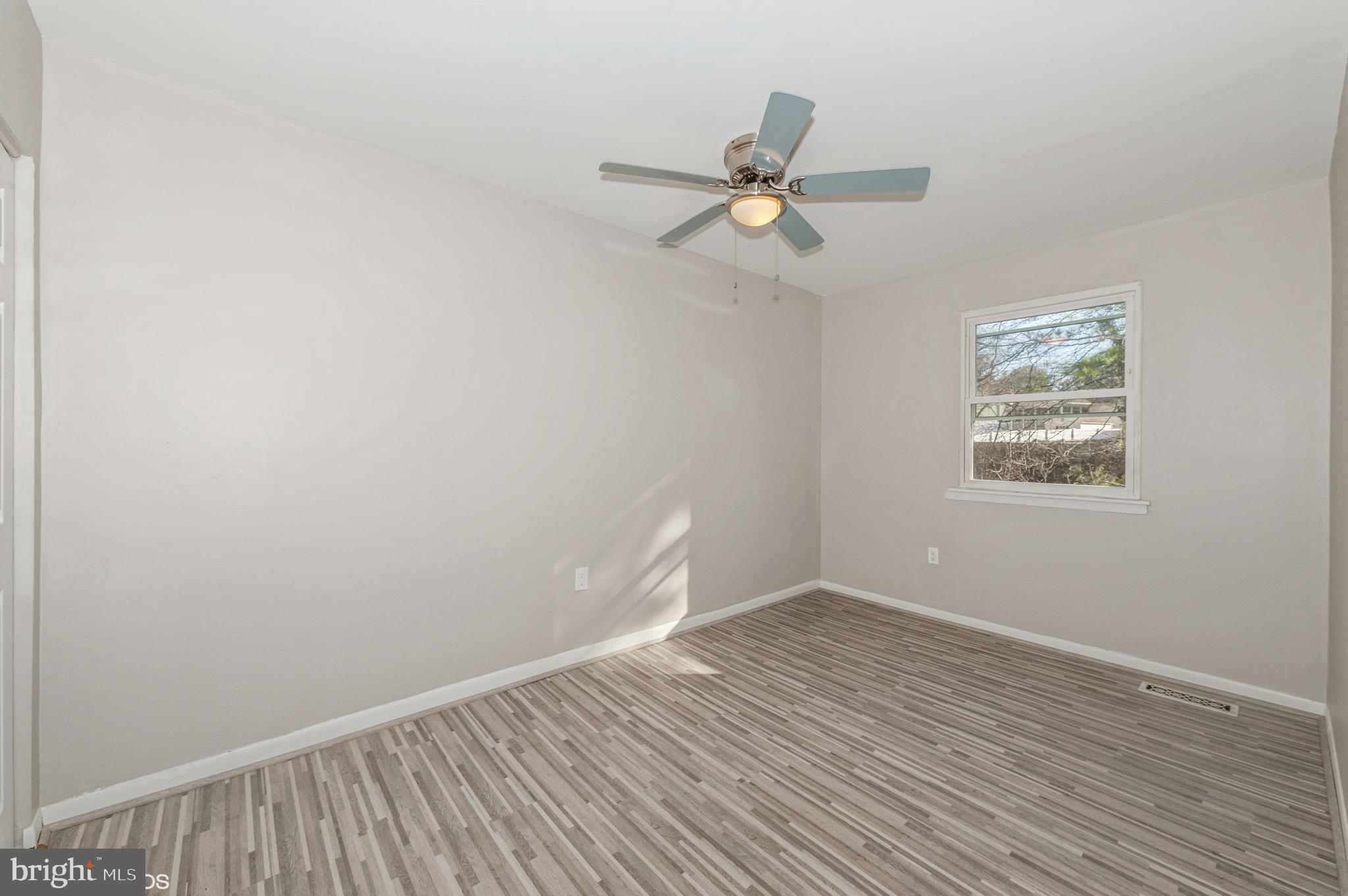 NEWPORT RUN - Residential