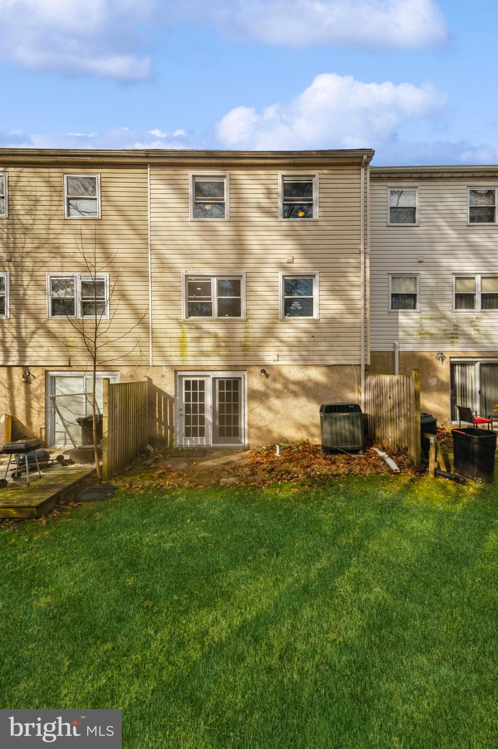 NEWPORT RUN - Residential