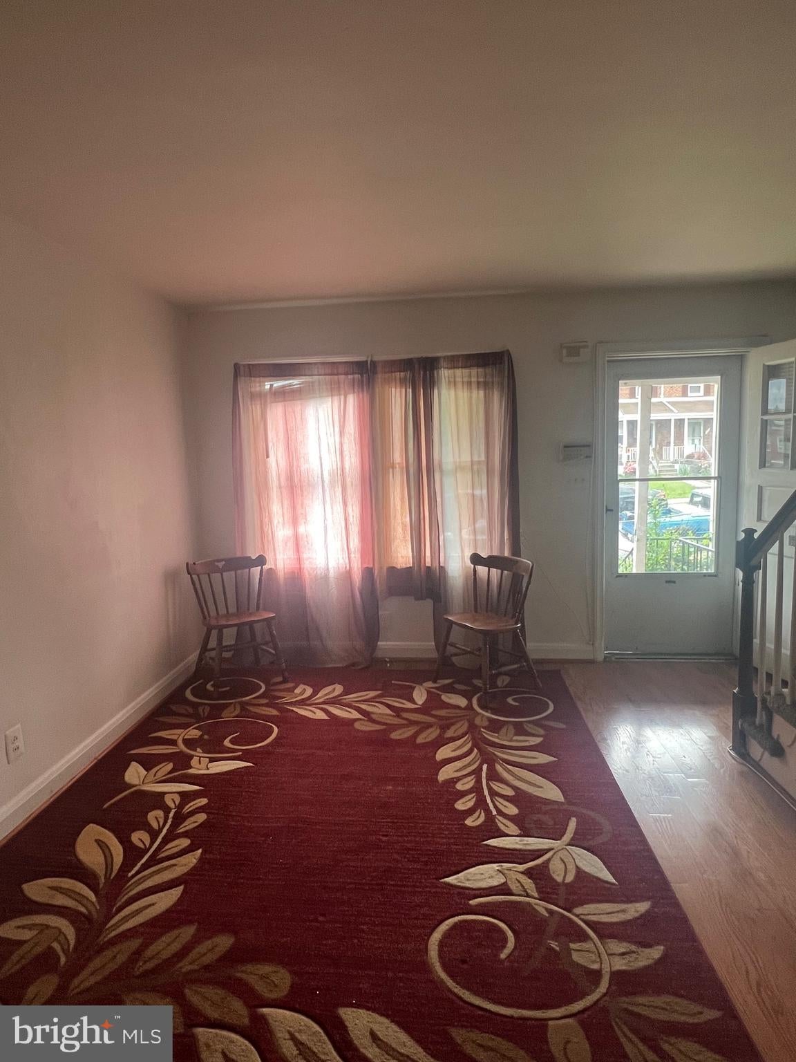 2914 KINGSLEY STREET - Photo 2