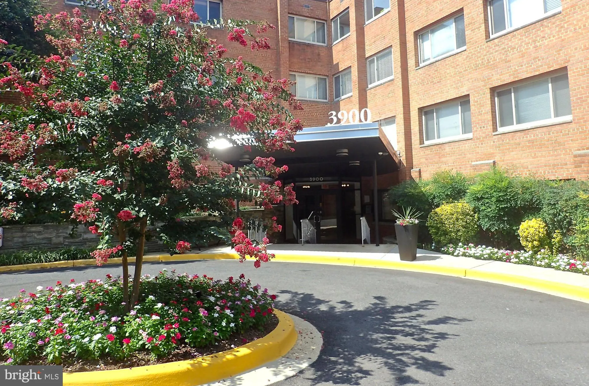 3900 Tunlaw Road NW Unit 611, Washington, DC 20007