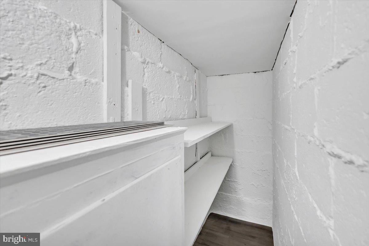 LUTHERVILLE - Residential