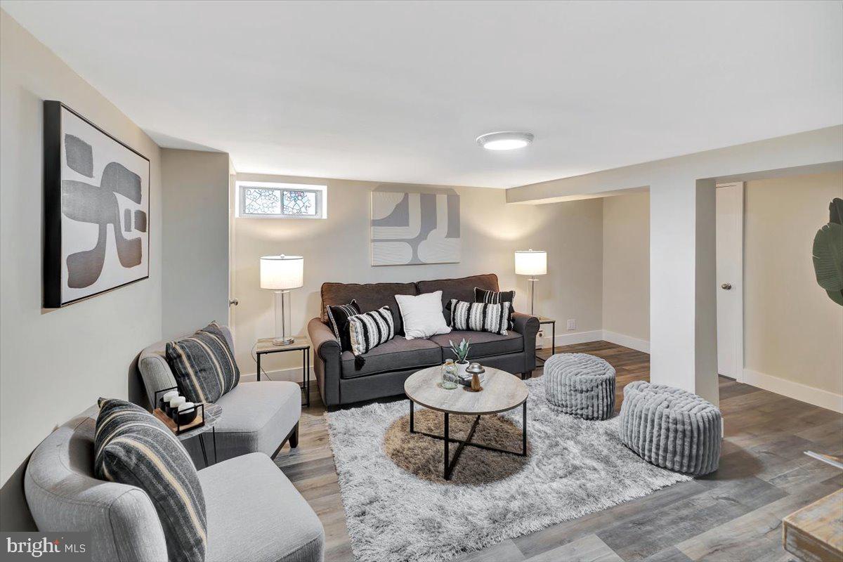 LUTHERVILLE - Residential