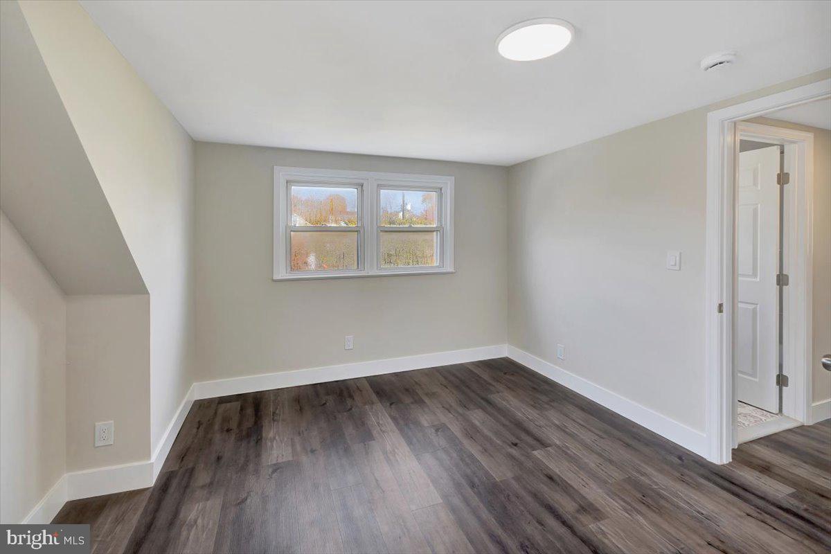 LUTHERVILLE - Residential