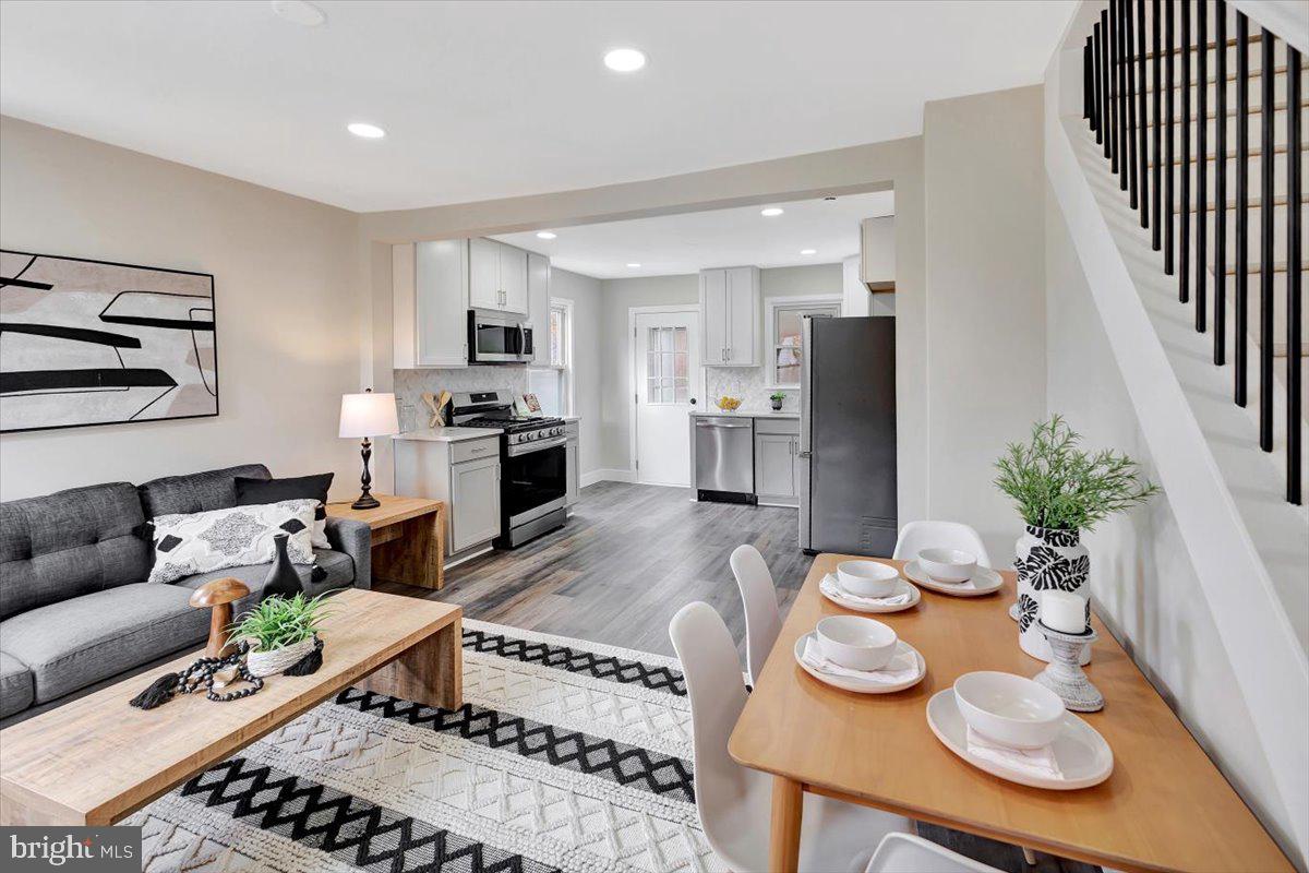 LUTHERVILLE - Residential