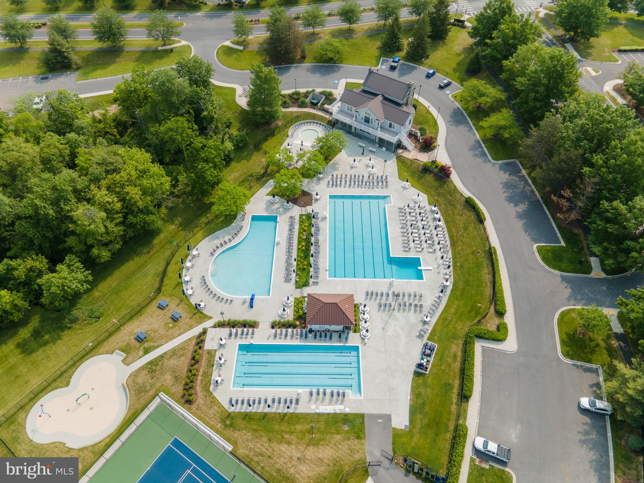 SPRING RIDGE - Residential