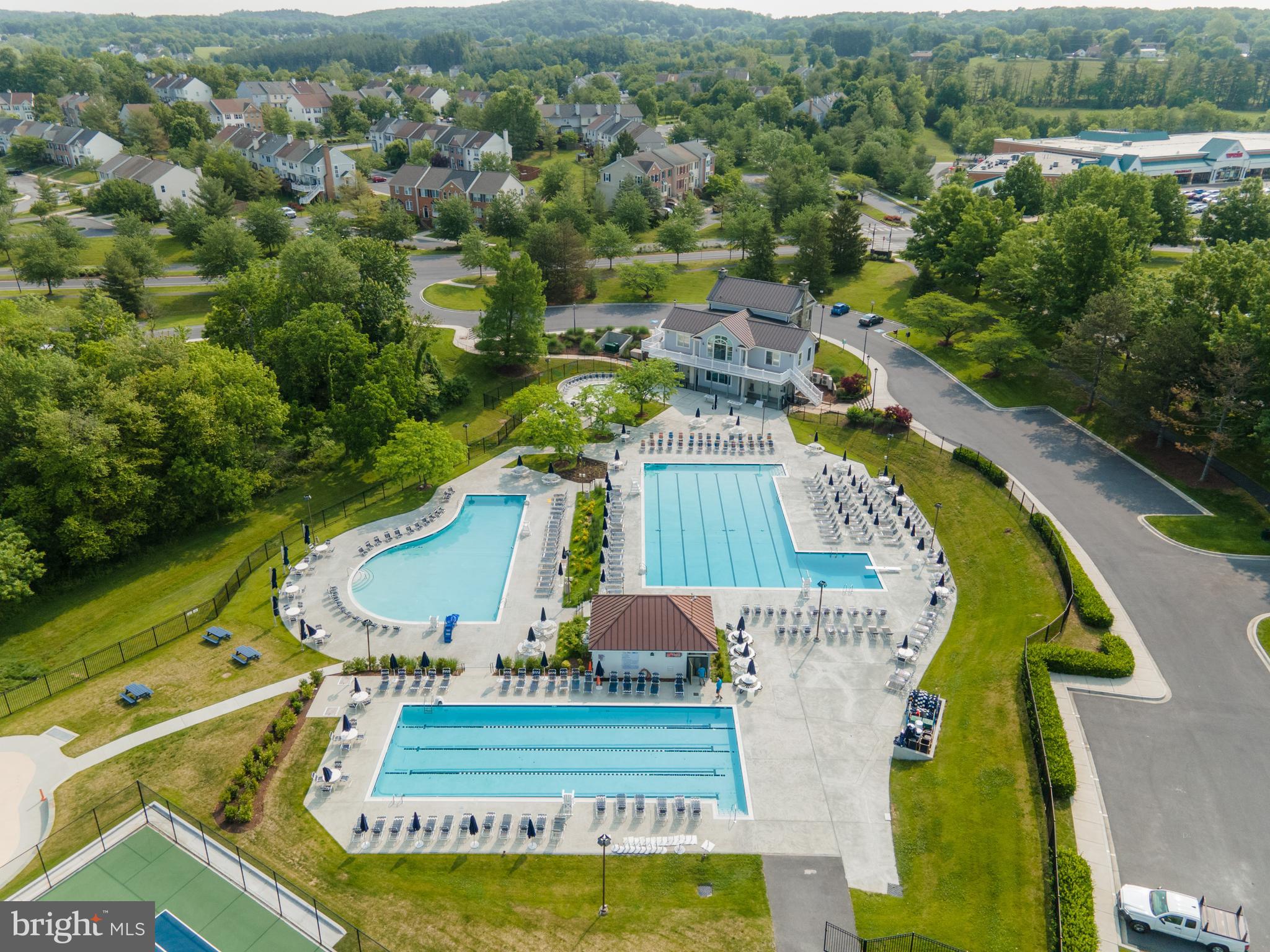 SPRING RIDGE - Residential