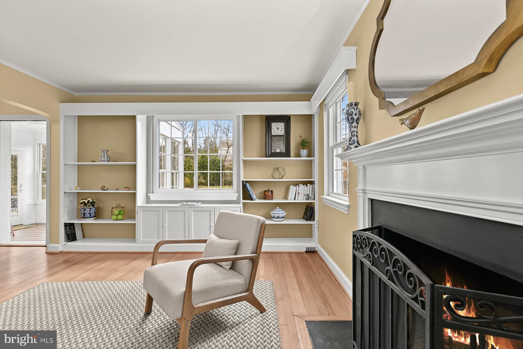 WOODACRES - Residential