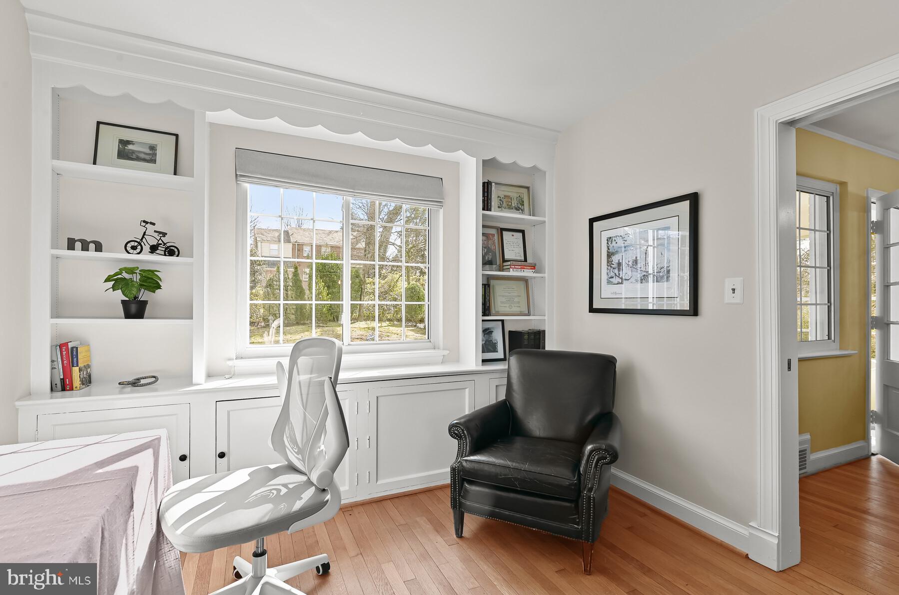 WOODACRES - Residential