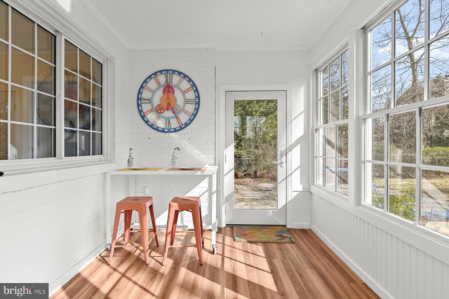 WOODACRES - Residential