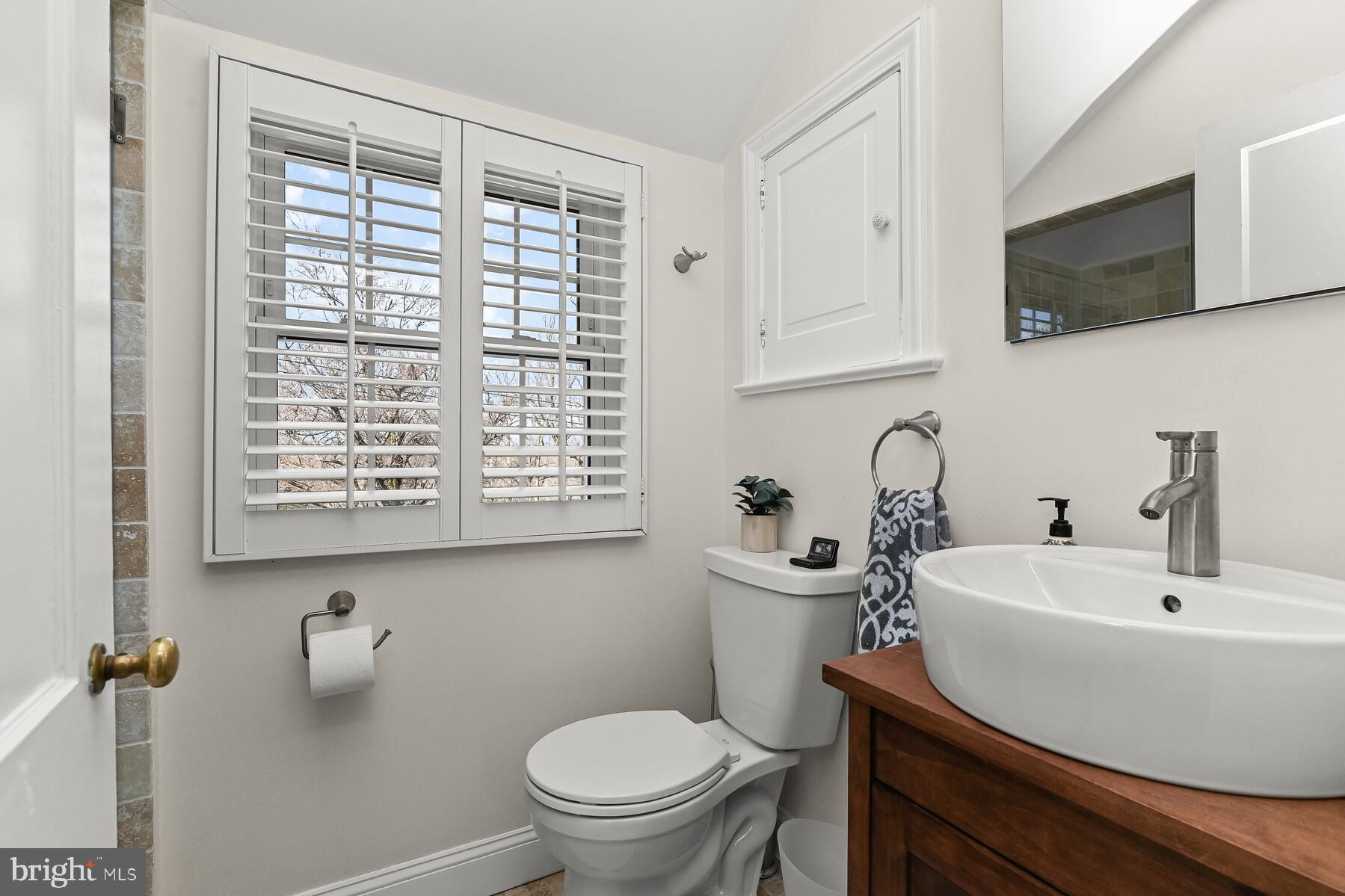 WOODACRES - Residential