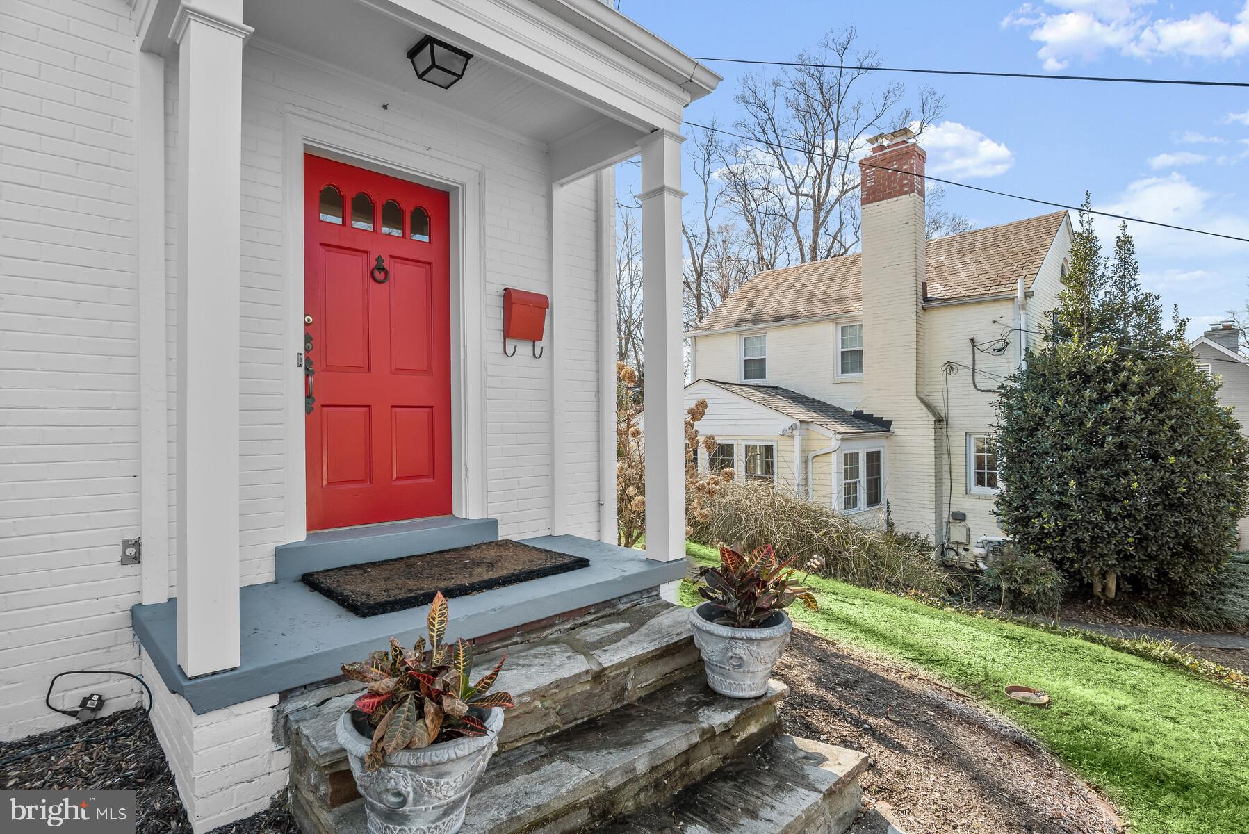 WOODACRES - Residential