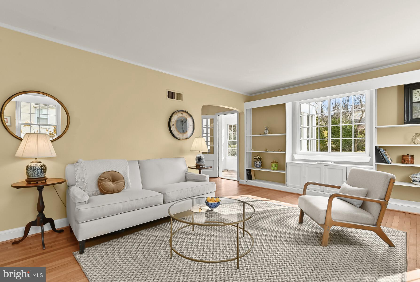 WOODACRES - Residential