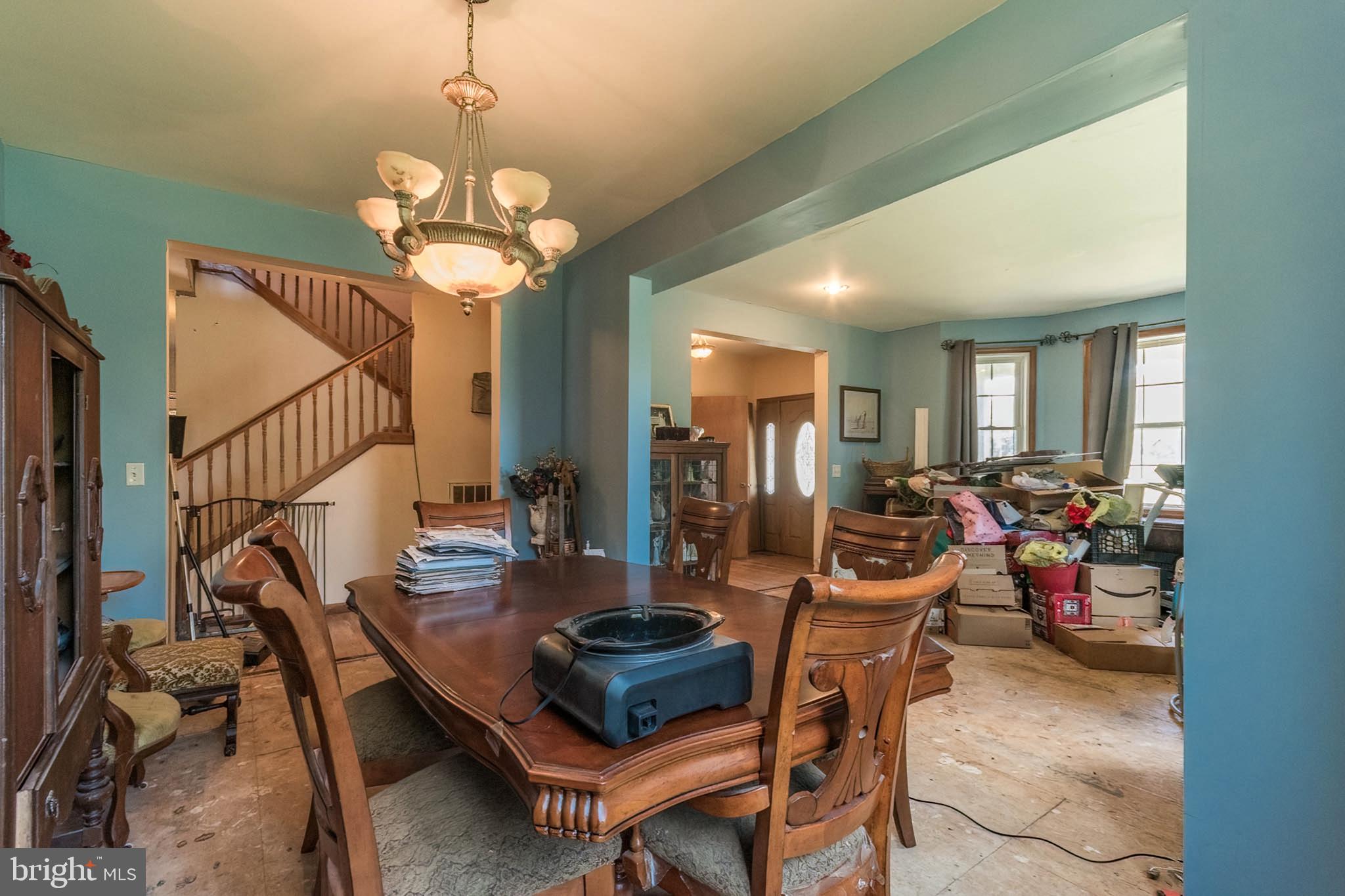 CRESTVIEW ACRES - Residential