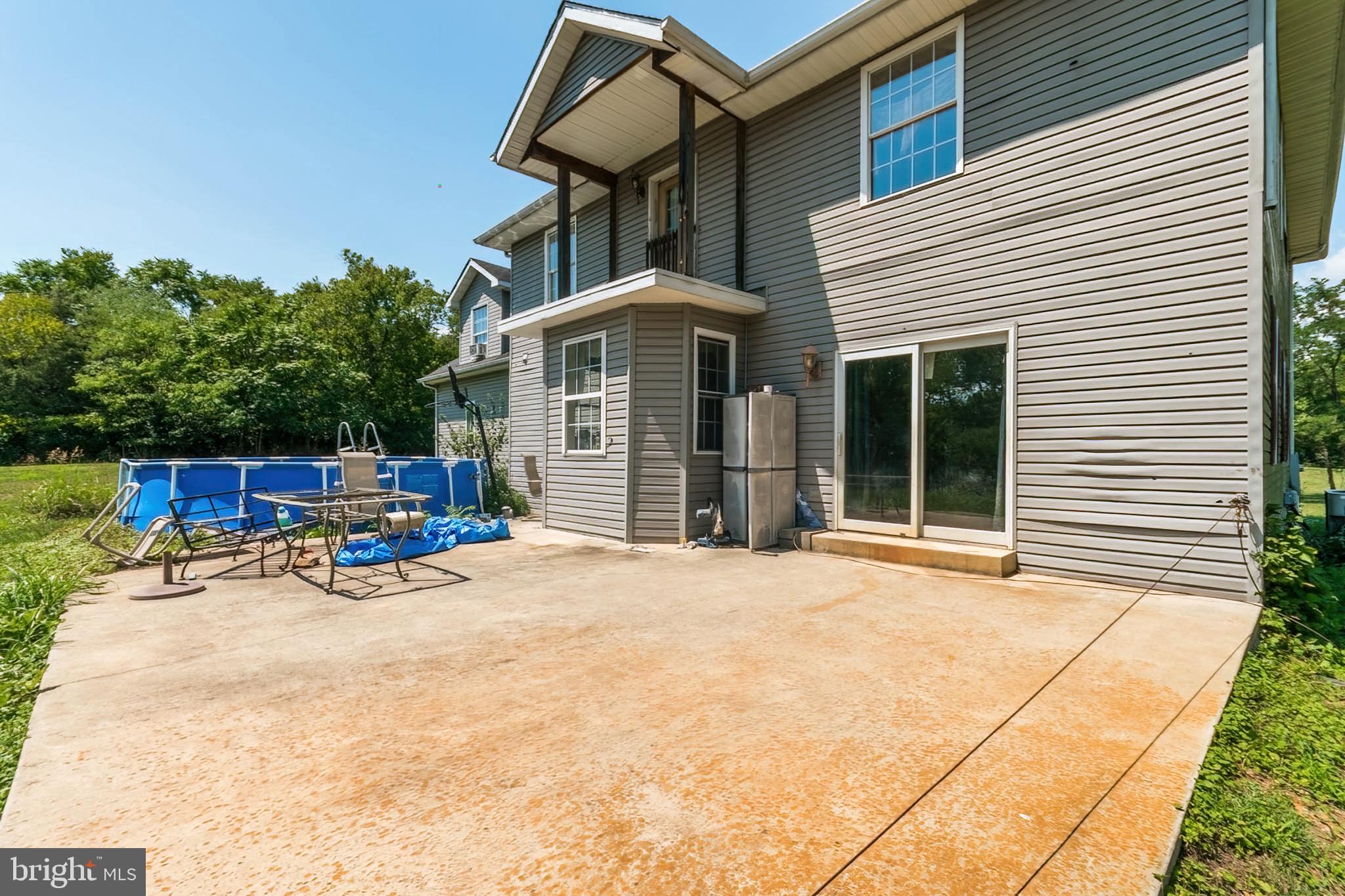 CRESTVIEW ACRES - Residential