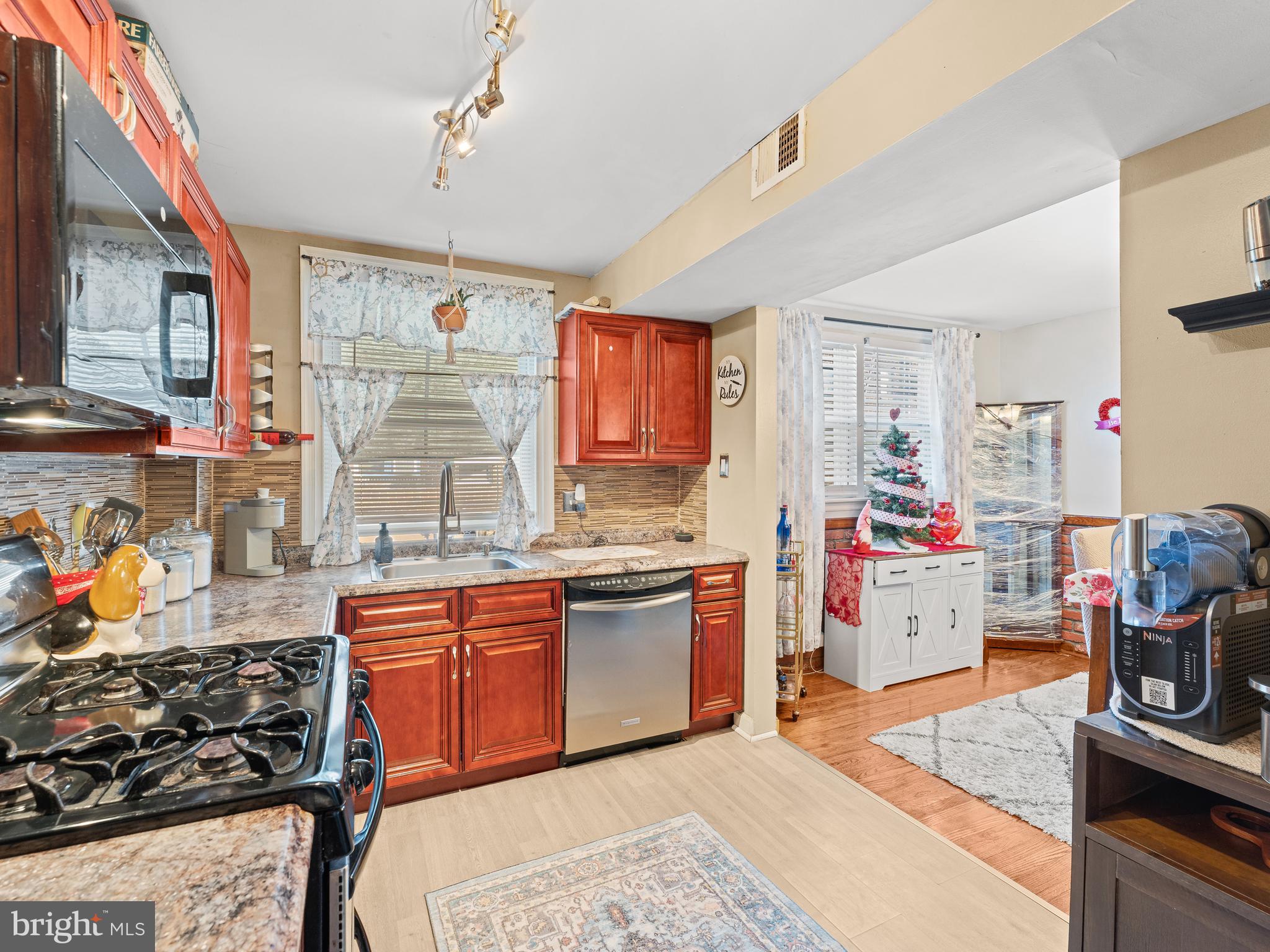 JUNIATA - Residential