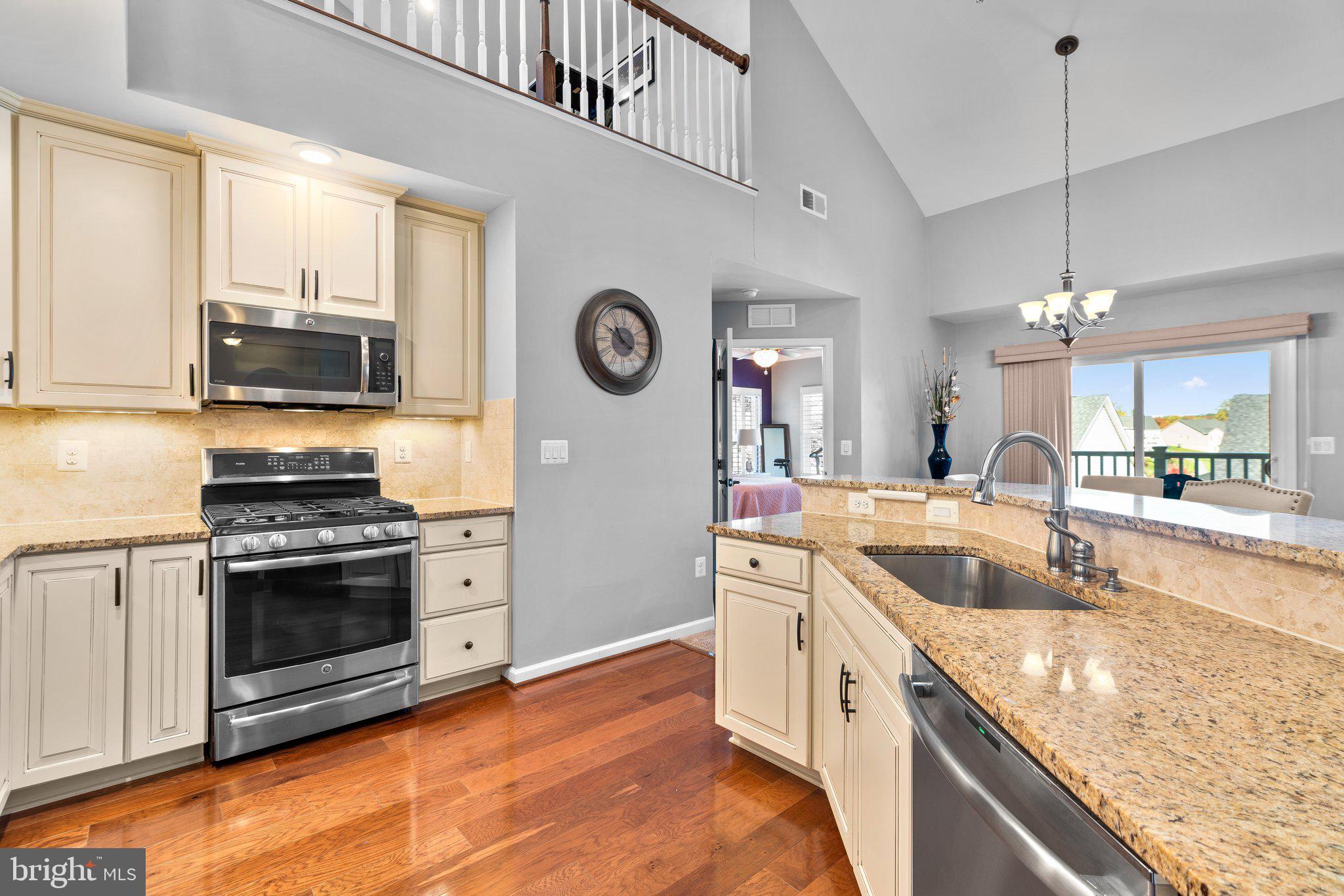 WAVERLY WOODS WEST - Residential